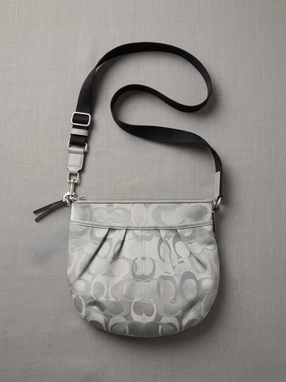 🩶 Coach Silver Signature Jacquard Ashley Crossbody Bag - Purple Lining